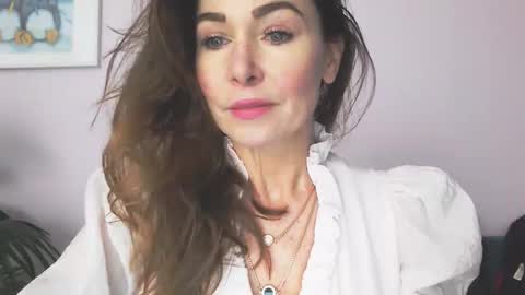 Snapshot of delilah_sweet chatting on February 16, 2026, 4:03 pm delilah_sweet online show from February 16, 2026, 4:03 pm