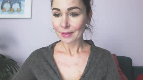 Snapshot of delilah_sweet chatting on February 23, 2026, 4:04 pm delilah_sweet online show from February 23, 2026, 4:04 pm