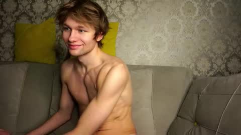 Snapshot of demoninangel chatting on February 8, 2026, 4:05 am Dave19 online show from February 8, 2026, 4:05 am