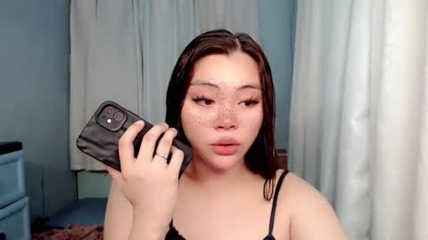 Snapshot of destinyroxie chatting on January 4, 2025, 4:12 am ROXIE online show from January 4, 2025, 4:12 am