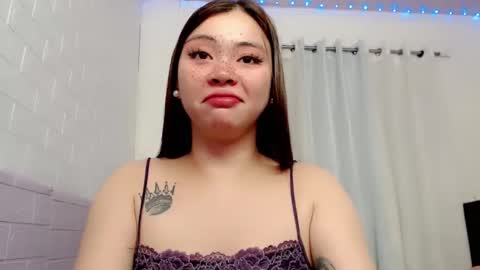 Snapshot of destinyroxie chatting on January 20, 2025, 12:39 pm ROXIE online show from January 20, 2025, 12:39 pm