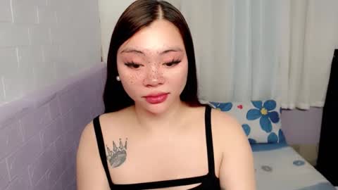 Snapshot of destinyroxie chatting on January 21, 2025, 1:54 pm ROXIE online show from January 21, 2025, 1:54 pm