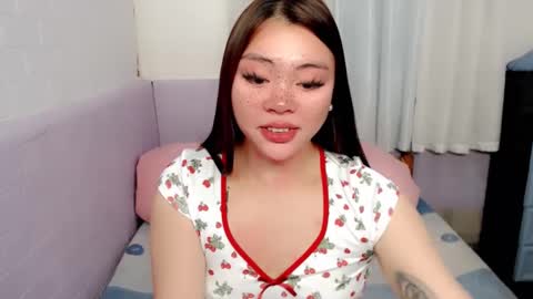 Snapshot of destinyroxie chatting on January 26, 2025, 12:22 pm ROXIE online show from January 26, 2025, 12:22 pm