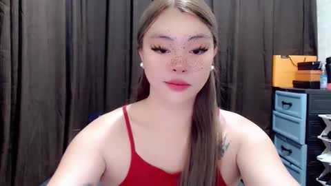 Snapshot of destinyroxie chatting on October 13, 2025, 1:44 pm ROXIE online show from October 13, 2025, 1:44 pm