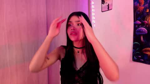 Sara 3 online show from November 27, 2025, 7:05 pm