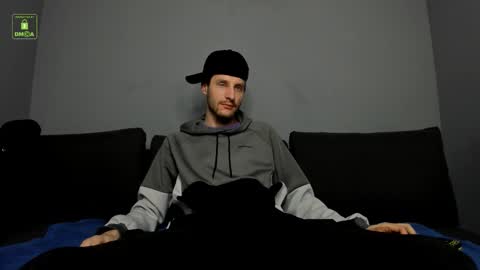 Snapshot of deymond_russo chatting on February 25, 2026, 12:48 pm deymond_russo online show from February 25, 2026, 12:48 pm