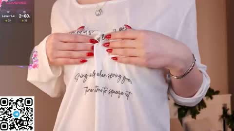 Kira online show from January 15, 2026, 7:06 pm