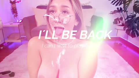 Snapshot of dina_ride chatting on January 18, 2025, 12:15 pm online show from January 18, 2025, 12:15 pm