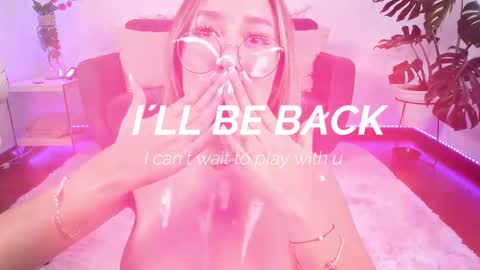 Snapshot of dina_ride chatting on February 14, 2025, 12:25 pm online show from February 14, 2025, 12:25 pm