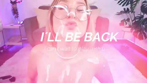 Snapshot of dina_ride chatting on March 8, 2025, 12:41 pm online show from March 8, 2025, 12:41 pm