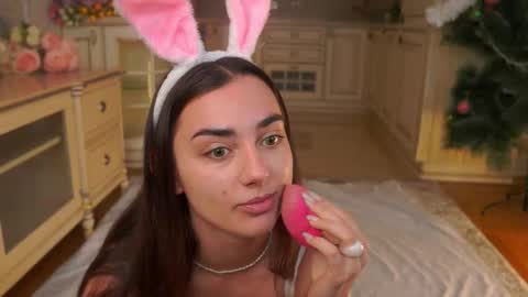 Dina and ill be glad to be here with you follow to me  online show from January 14, 2026, 2:50 am