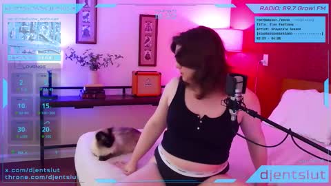 djentslut online show from February 27, 2026, 1:38 am