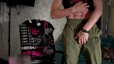 Silverhand online show from September 17, 2025, 5:53 am