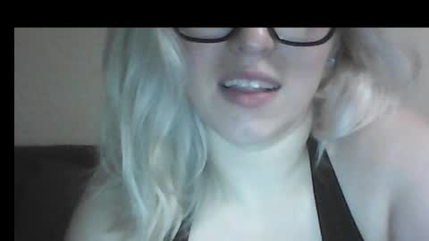 dolce_tempt online show from February 25, 2026, 5:22 pm