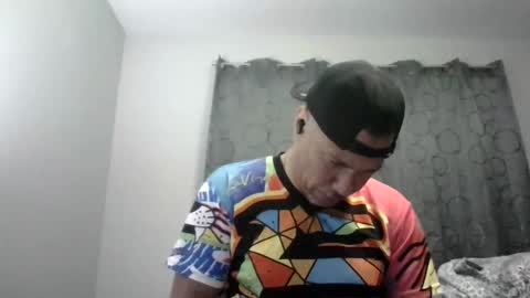 Snapshot of dominicanorico chatting on December 31, 2024, 6:05 am luis online show from December 31, 2024, 6:05 am