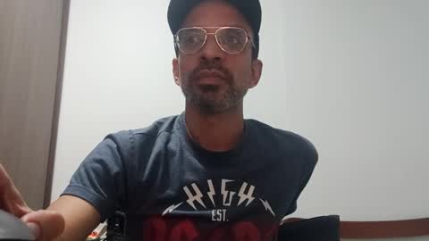 Snapshot of don__chi chatting on December 21, 2024, 12:42 am don__chi online show from December 21, 2024, 12:42 am