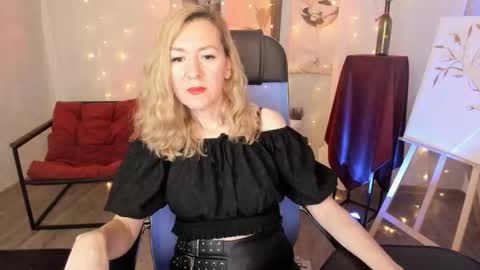 Donna online show from February 3, 2026, 2:53 am