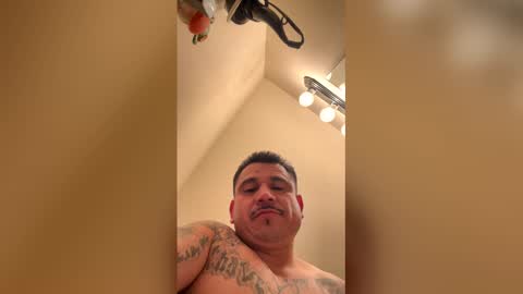 doodlez224472 online show from January 6, 2026, 3:49 pm