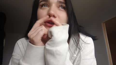 Jacqueline online show from February 22, 2026, 6:46 am