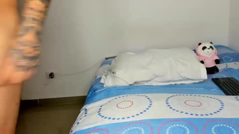 Snapshot of drakesmith02 chatting on February 10, 2026, 11:31 pm Drake Smith online show from February 10, 2026, 11:31 pm