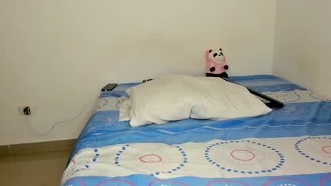 Snapshot of drakesmith02 chatting on February 13, 2026, 12:28 am Drake Smith online show from February 13, 2026, 12:28 am