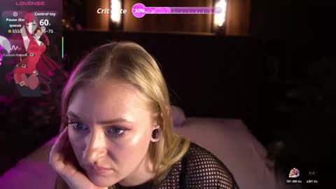 Snapshot of dramaquenn chatting on February 2, 2026, 7:07 am Lina online show from February 2, 2026, 7:07 am