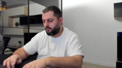 Draven A online show from February 4, 2025, 5:10 am