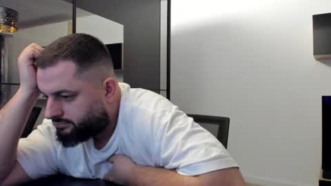 Draven A online show from March 6, 2025, 10:58 pm