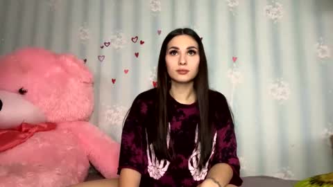 Snapshot of dreamkaren_ chatting on February 5, 2025, 1:22 pm Karina online show from February 5, 2025, 1:22 pm