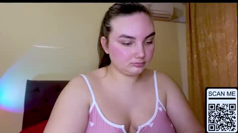 Mila online show from March 3, 2026, 3:51 pm