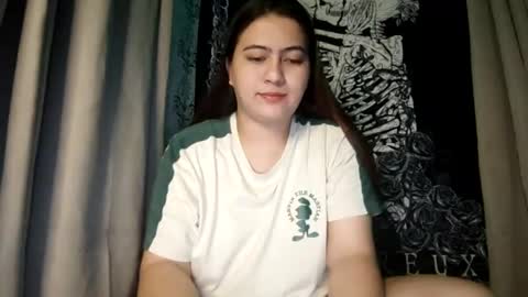 dreamycreamyst online show from February 18, 2025, 4:58 am