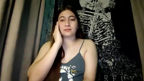 dreamycreamyst online show from February 19, 2025, 12:44 pm