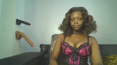 Kimberly online show from February 8, 2026, 1:53 am