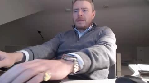 Snapshot of dubpistol_99 chatting on January 12, 2026, 6:35 pm dubpistol_99 online show from January 12, 2026, 6:35 pm