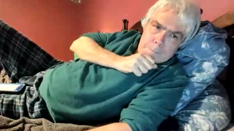 Snapshot of dug38 chatting on February 16, 2026, 5:03 am Doug online show from February 16, 2026, 5:03 am