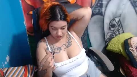 dulcesdemaria online show from February 10, 2026, 12:59 am