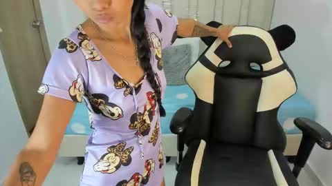 Dulce Sofia online show from February 3, 2026, 12:42 am