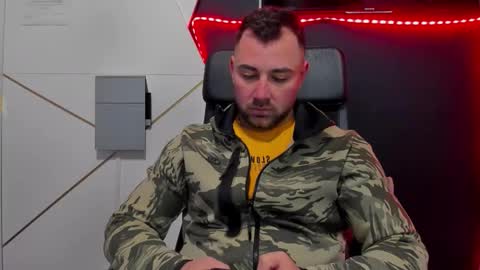 Snapshot of duncanstones chatting on February 8, 2026, 5:00 am DuncanStone online show from February 8, 2026, 5:00 am