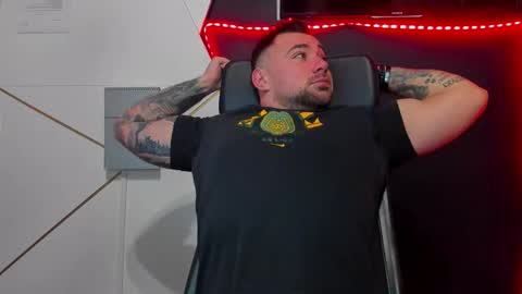 Snapshot of duncanstones chatting on February 12, 2026, 5:13 am DuncanStone online show from February 12, 2026, 5:13 am