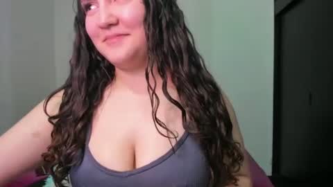 Katia online show from March 5, 2025, 5:07 am