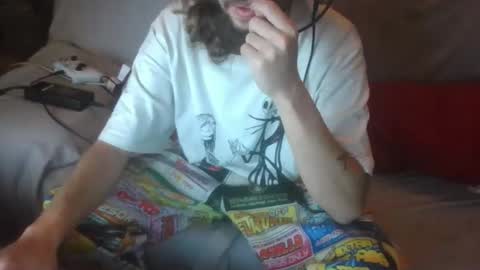 Snapshot of dv3nd3 chatting on November 5, 2025, 6:08 pm dv3nd3 online show from November 5, 2025, 6:08 pm