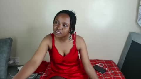 Snapshot of ebony_sluttt chatting on October 27, 2025, 7:01 am ebony_sluttt online show from October 27, 2025, 7:01 am