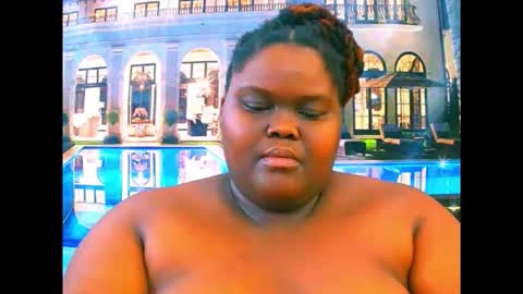 ebonyhotbuns4u2luv online show from February 16, 2026, 8:49 pm