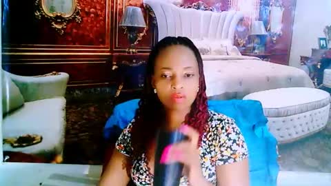 Snapshot of ebonyseductionz chatting on February 8, 2025, 12:49 am Zammy online show from February 8, 2025, 12:49 am