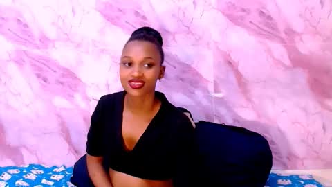 Snapshot of ebonystarlite1 chatting on February 24, 2025, 12:20 am Candy online show from February 24, 2025, 12:20 am