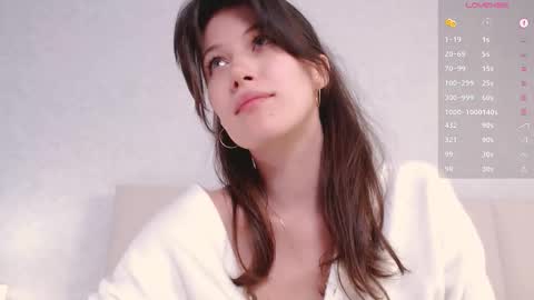 Snapshot of effsweet chatting on September 17, 2025, 7:04 pm Eff online show from September 17, 2025, 7:04 pm