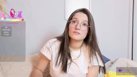 Elecktra online show from February 24, 2026, 7:45 pm