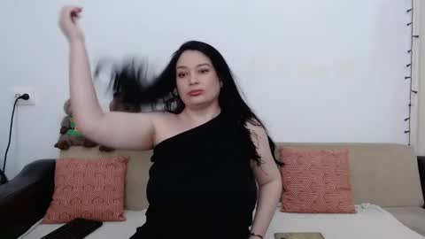 ElenaTroyy online show from February 8, 2025, 9:15 pm