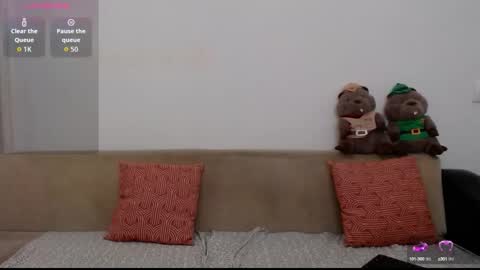 ElenaTroyy online show from September 15, 2025, 8:42 pm