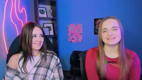 elisa_rise online show from March 5, 2026, 4:36 pm